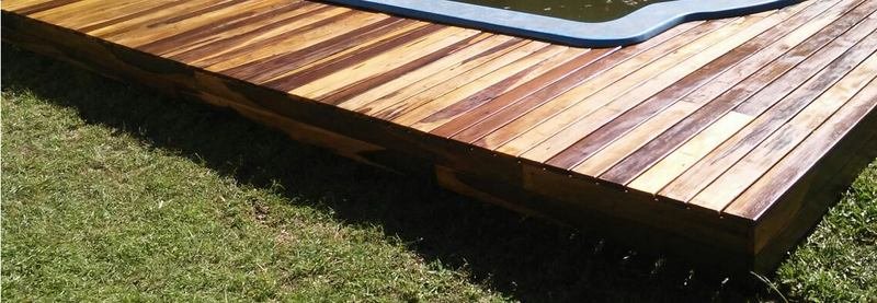 Deck de madera guayubira