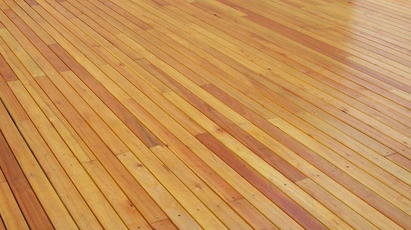Deck de madera exterior